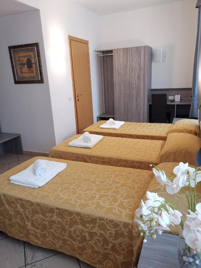 Hotel Brianza Μιλάνο Εξωτερικό φωτογραφία