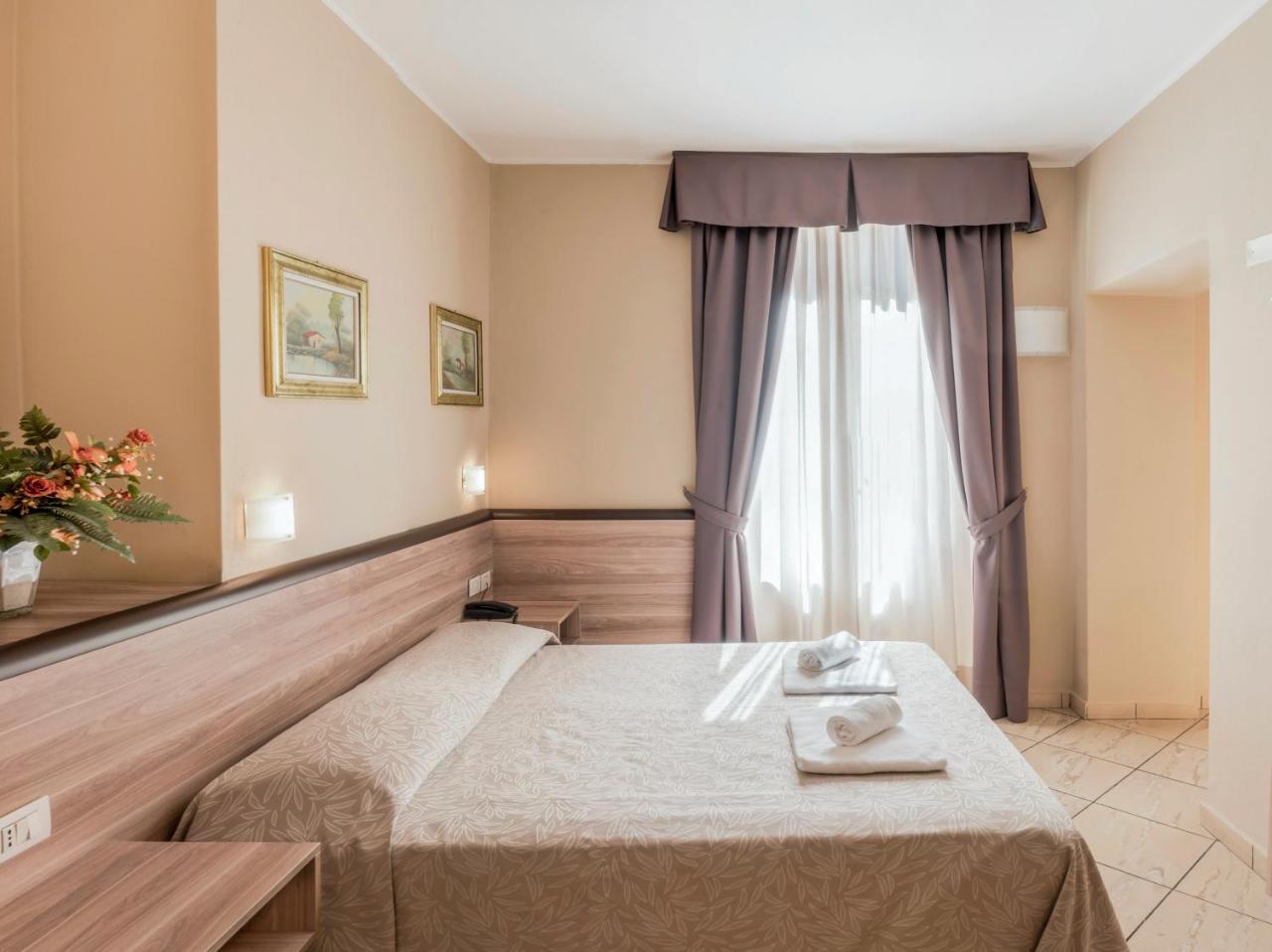 Hotel Brianza Μιλάνο Εξωτερικό φωτογραφία
